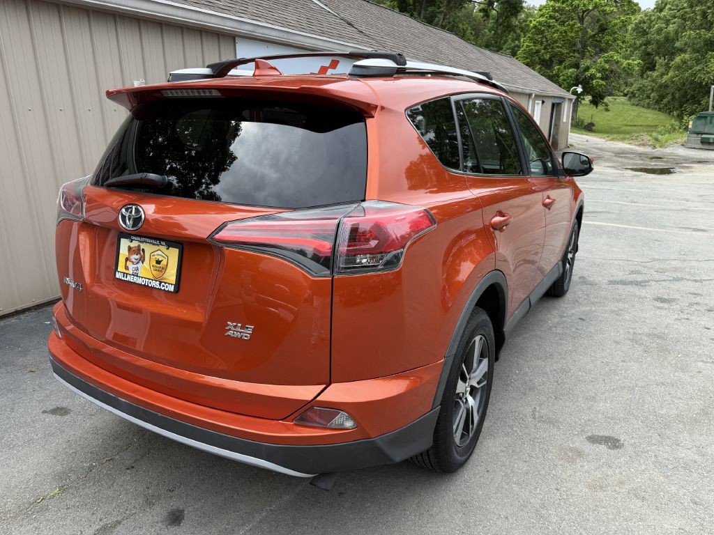2016 Toyota Rav4 Image 9