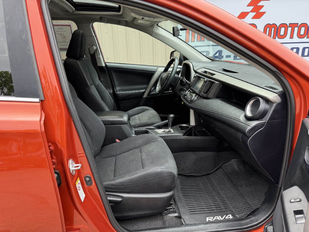2016 Toyota Rav4 Image 18