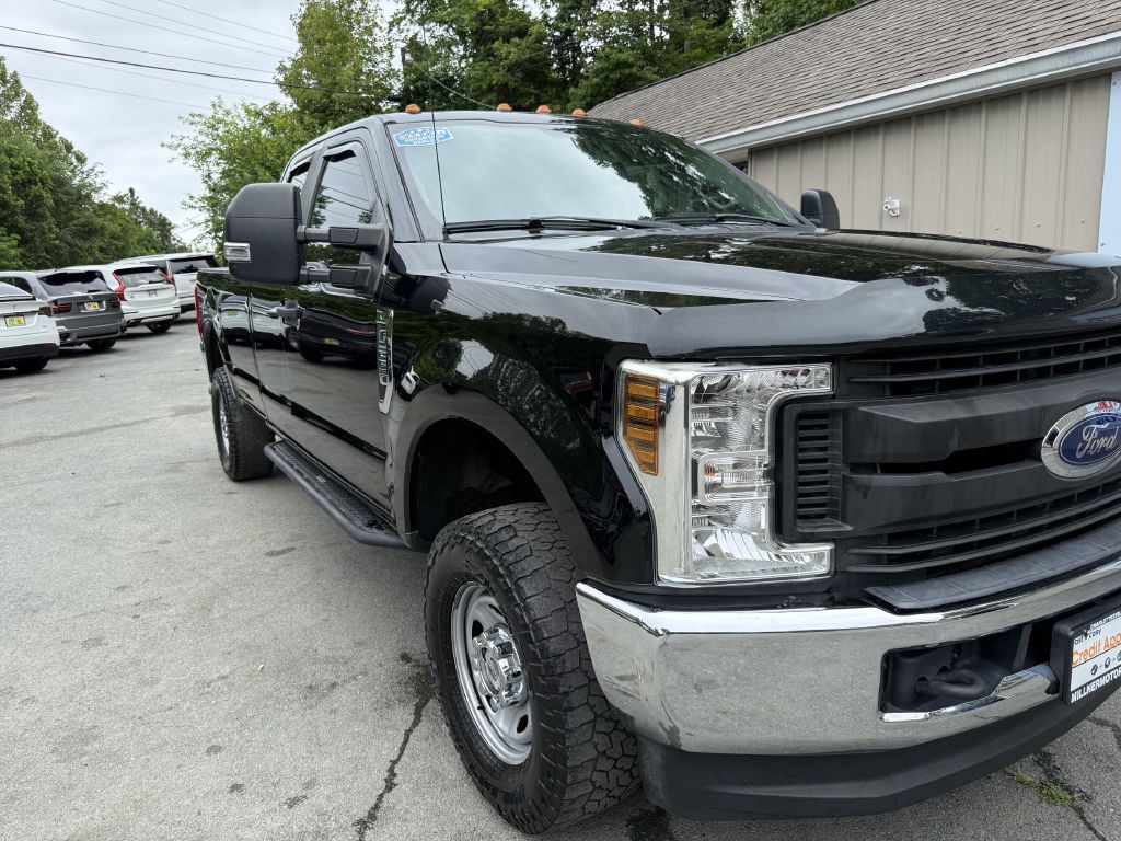 2018 Ford F-250 Image 2