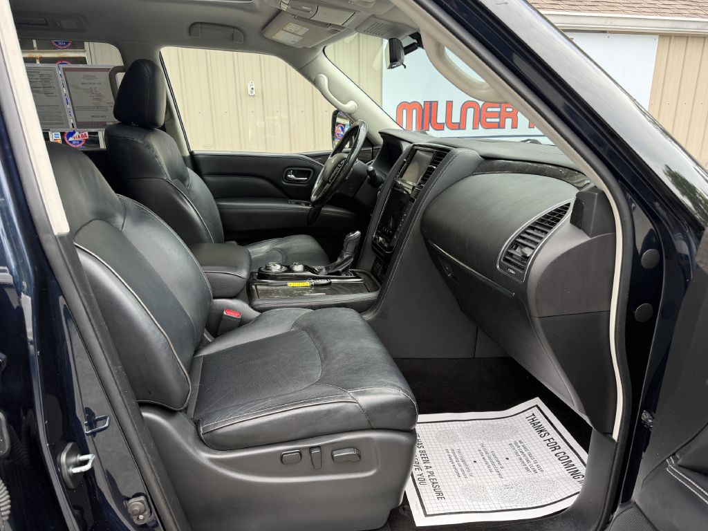 2021 INFINITI QX80 Image 10