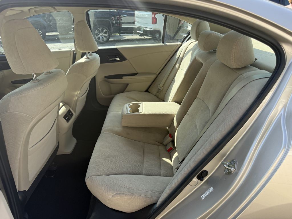 2014 Honda Accord Image 14