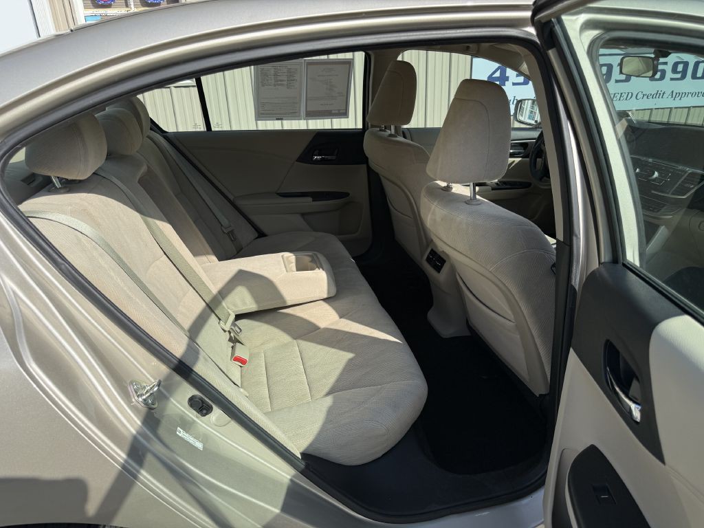 2014 Honda Accord Image 16