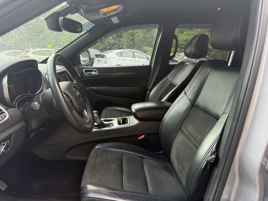 2018 Jeep Grand Cherokee Image 11