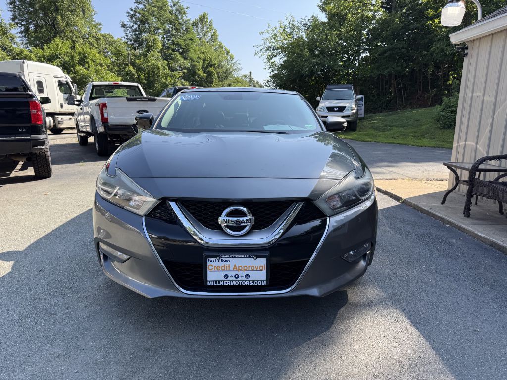 2017 Nissan Maxima Image 3