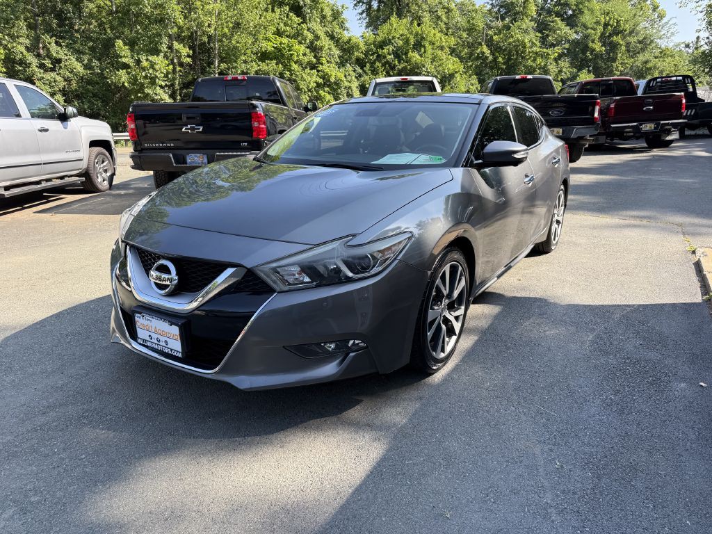2017 Nissan Maxima Image 4