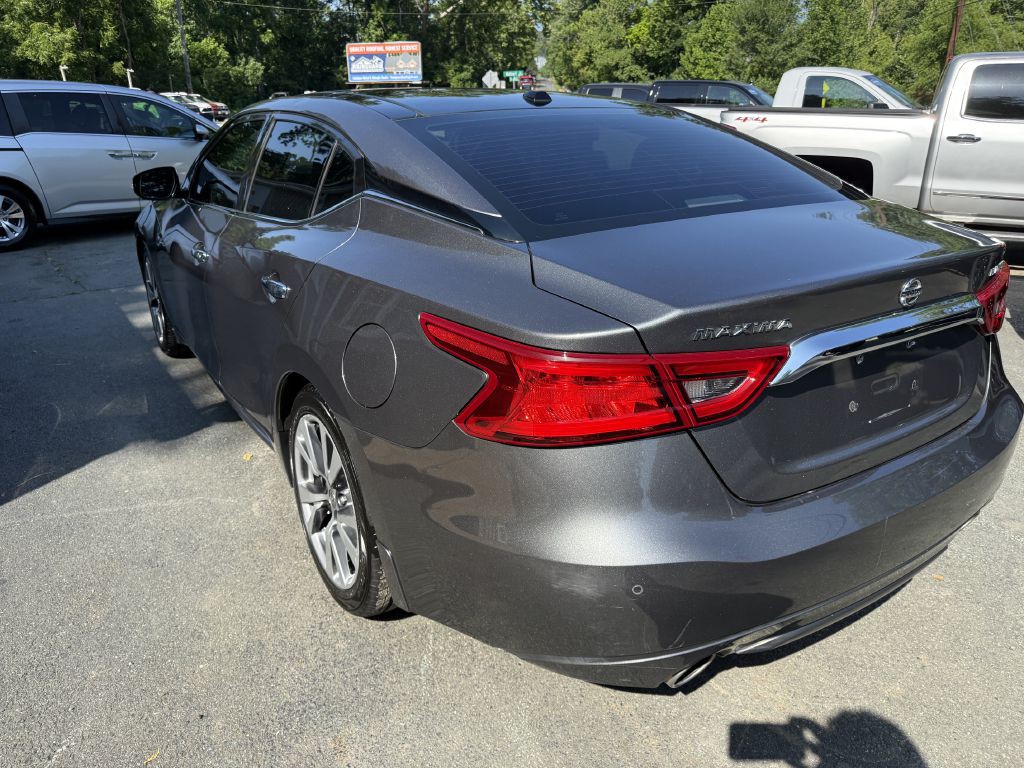 2017 Nissan Maxima Image 7