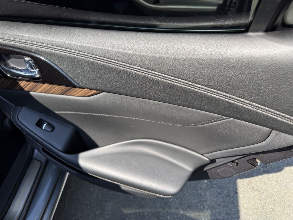 2017 Nissan Maxima Image 14