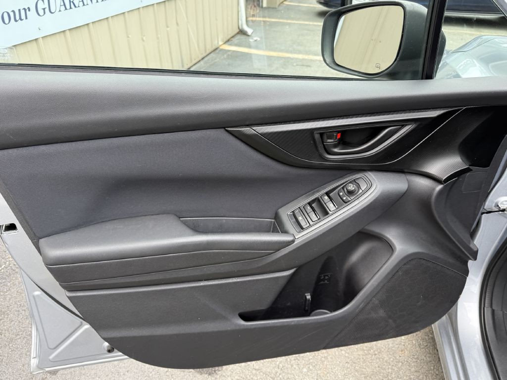 2017 Subaru Impreza Image 12