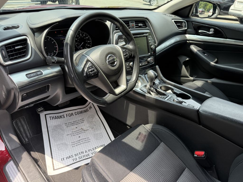 2019 Nissan Maxima Image 10