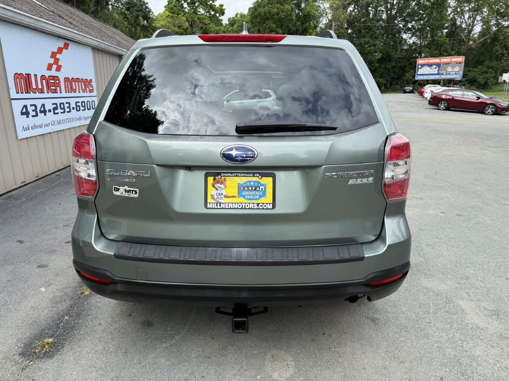 2016 Subaru Forester Image 7