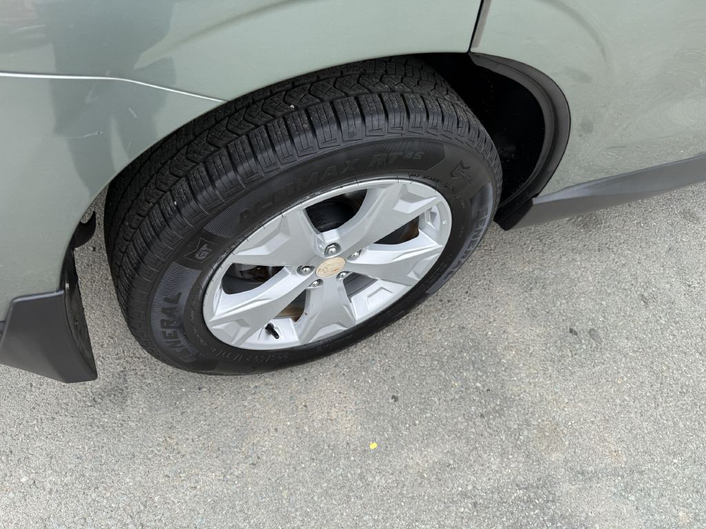 2016 Subaru Forester Image 23
