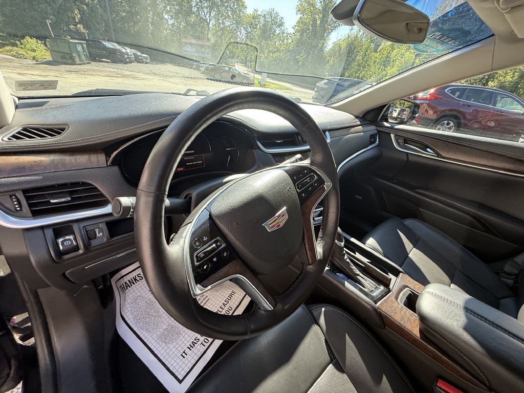 2018 Cadillac XTS Image 9
