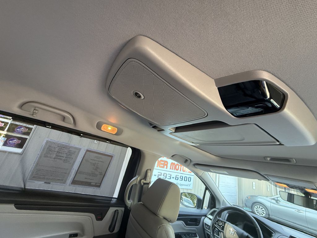 2018 Honda Odyssey Image 17