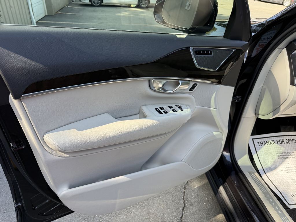 2019 Volvo XC90 Image 11