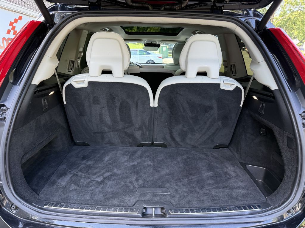 2019 Volvo XC90 Image 16