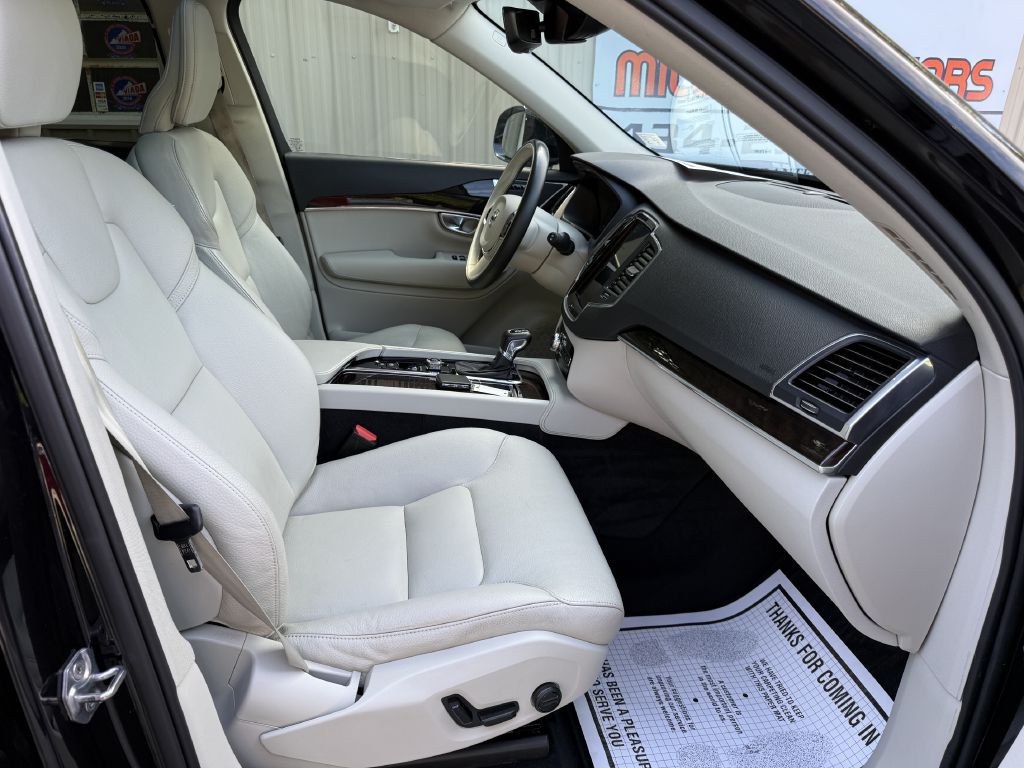 2019 Volvo XC90 Image 18