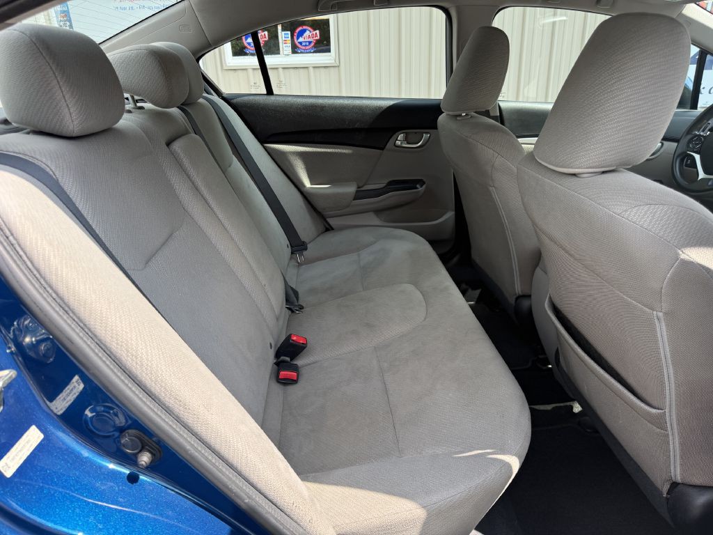 2013 Honda Civic Image 16