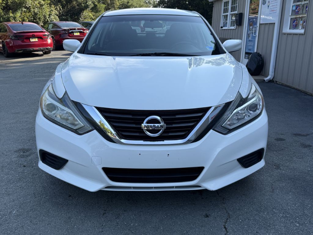 2016 Nissan Altima Image 3