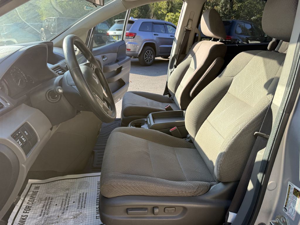 2014 Honda Odyssey Image 12
