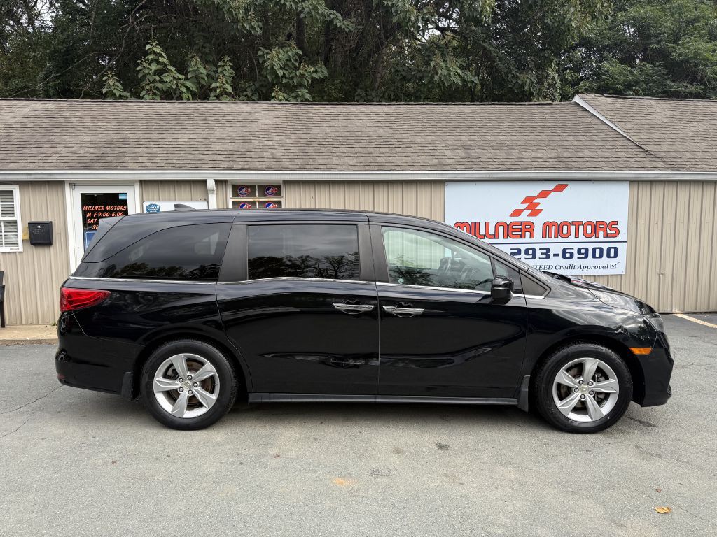 2018 Honda Odyssey Image 1