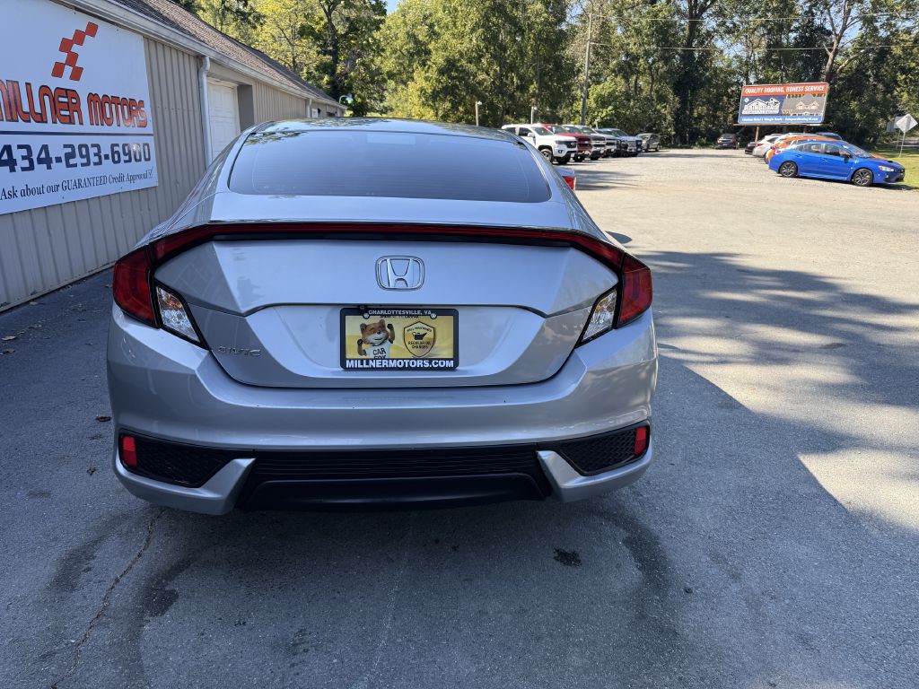 2018 Honda Civic Image 8