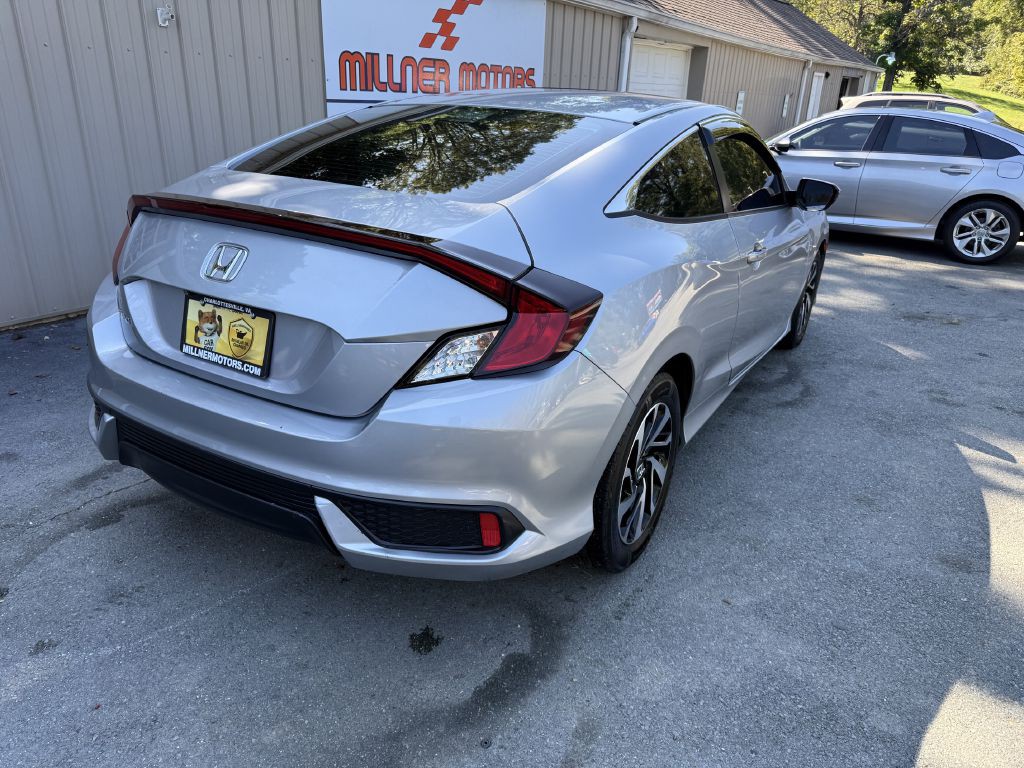 2018 Honda Civic Image 9