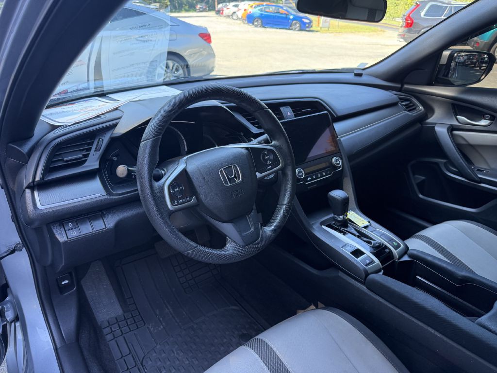 2018 Honda Civic Image 10