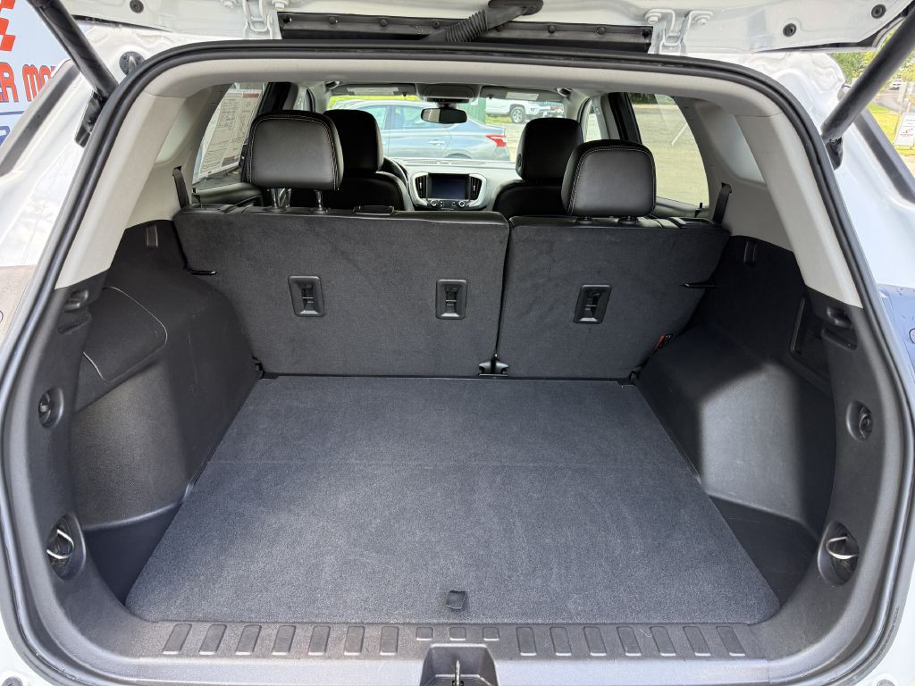 2024 GMC Terrain Image 14