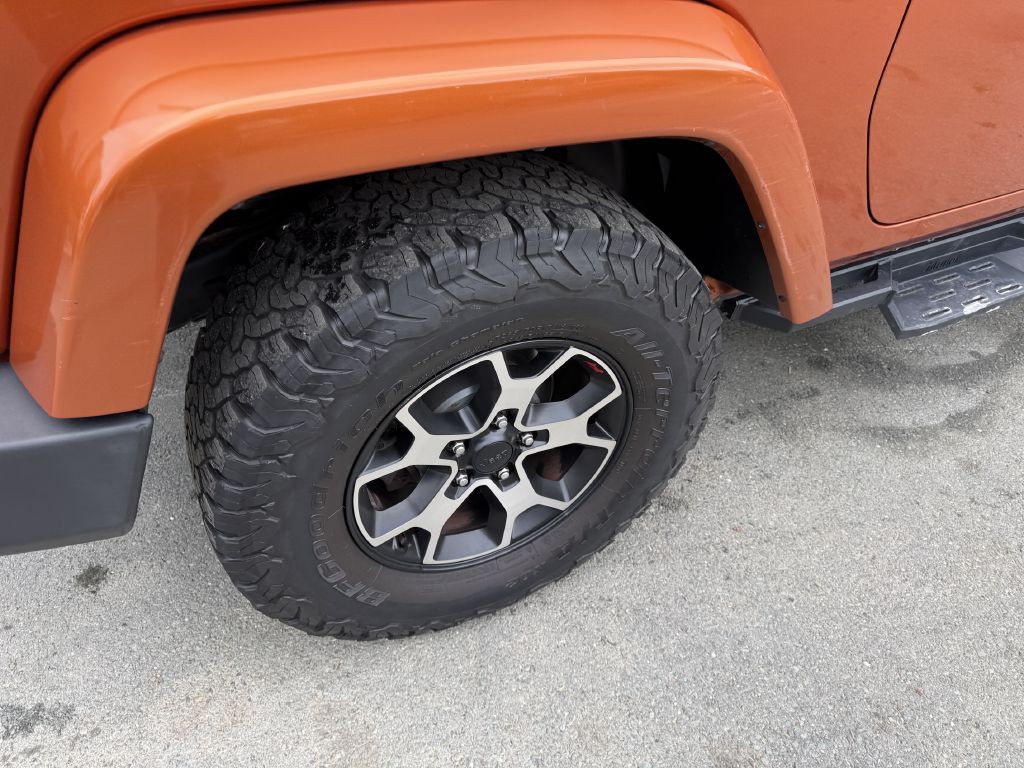 2011 Jeep Wrangler Image 16