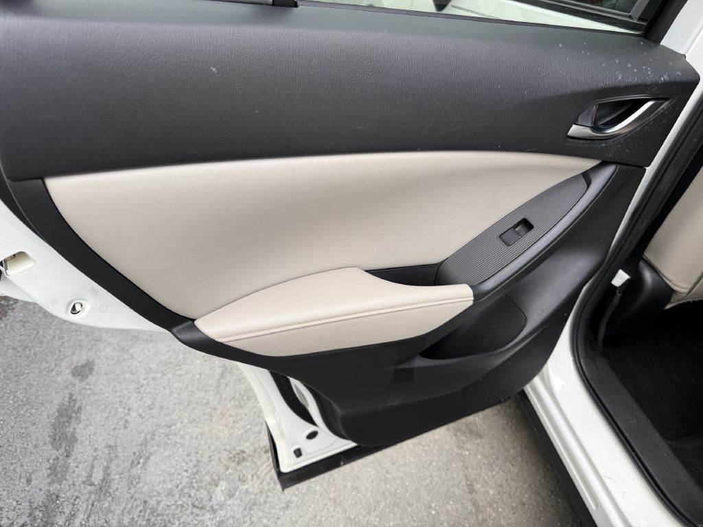 2015 Mazda CX-5 Image 6