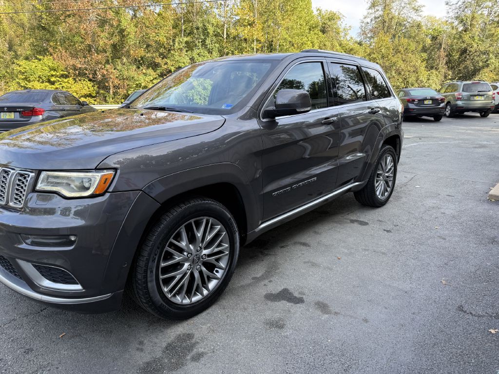 2017 Jeep Grand Cherokee Image 5