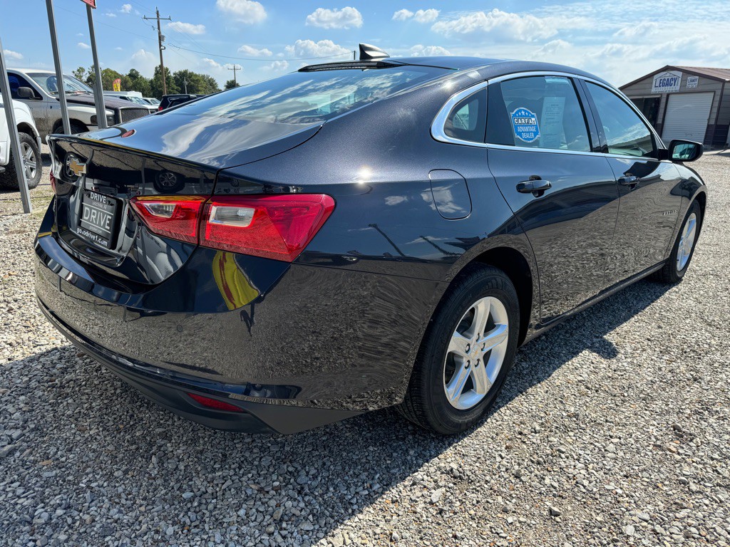 2022 Chevrolet Malibu Image 6