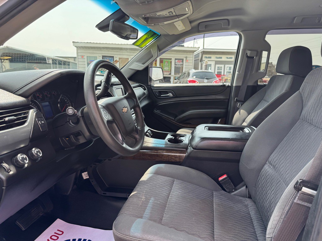 2017 Chevrolet Tahoe Image 11