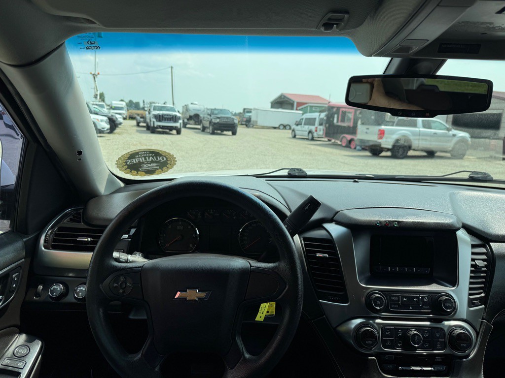 2017 Chevrolet Tahoe Image 12
