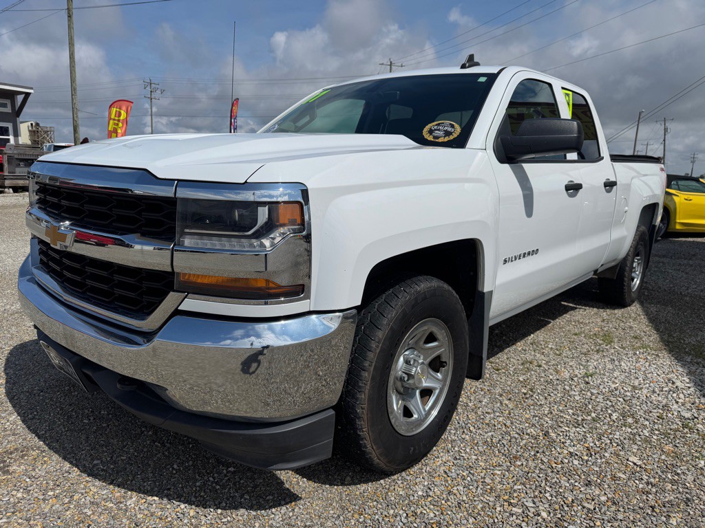2017 Chevrolet Silverado 1500 Image 3