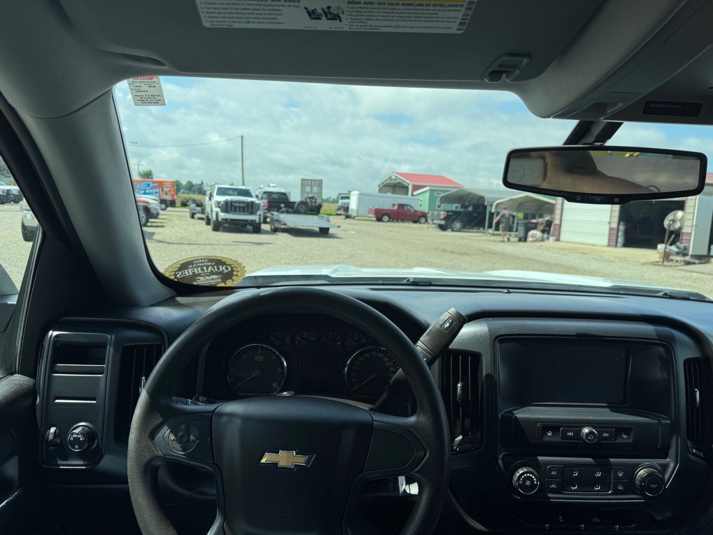 2017 Chevrolet Silverado 1500 Image 11