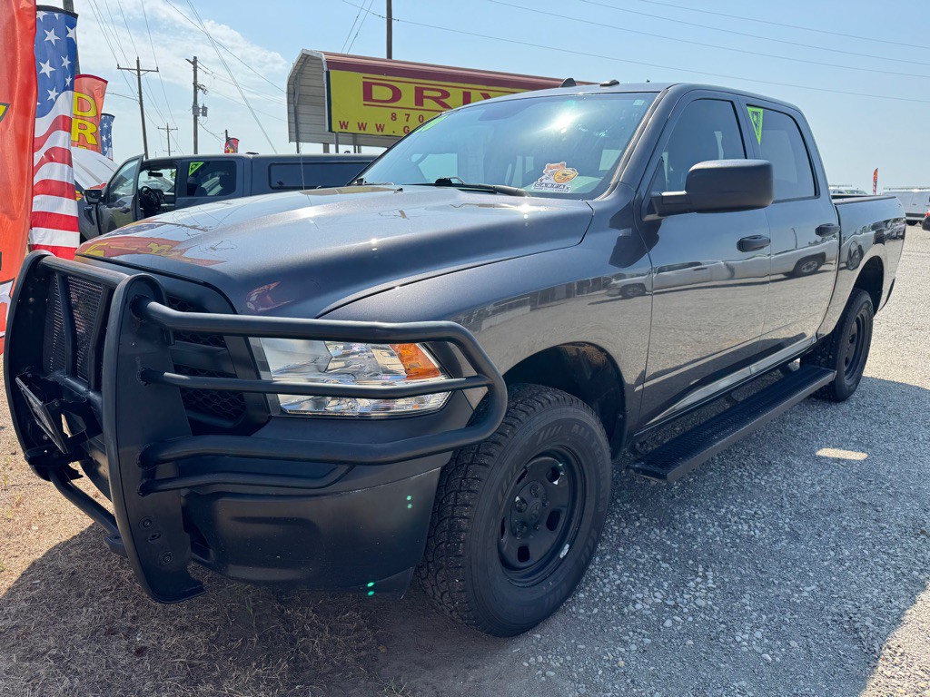 2020 RAM 1500 Image 3
