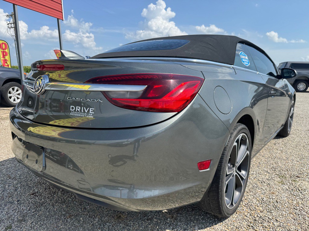 2019 Buick Cascada Image 10