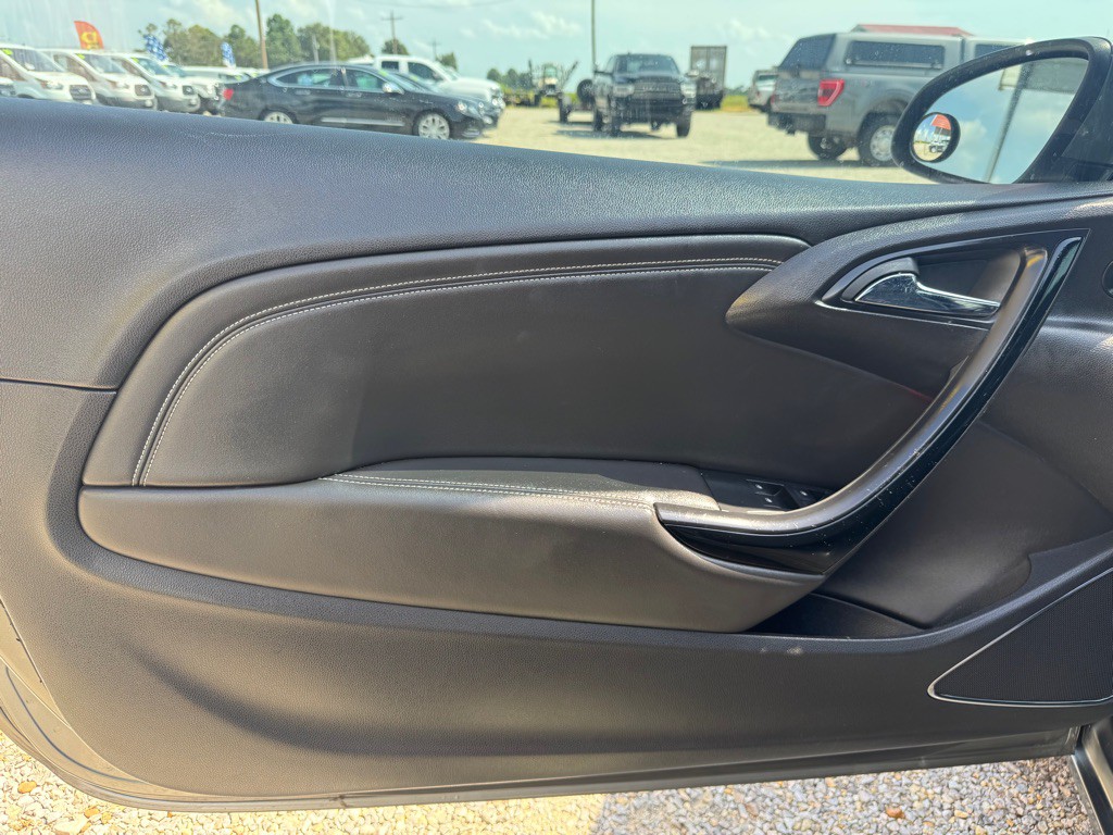2019 Buick Cascada Image 12