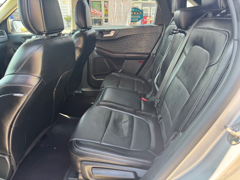 2020 Ford Escape Image 10