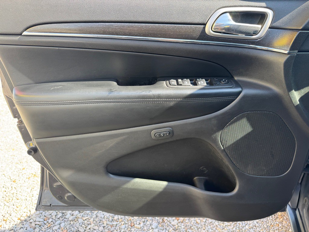 2018 Jeep Grand Cherokee Image 11