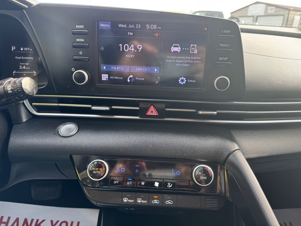 2021 Hyundai Elantra Image 14