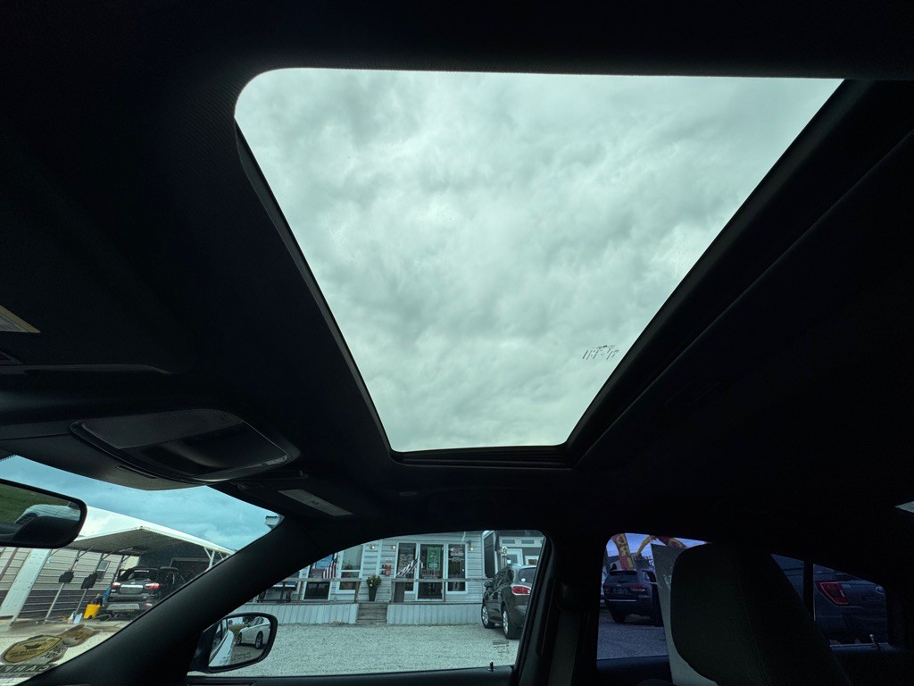 2019 Dodge Charger Image 16