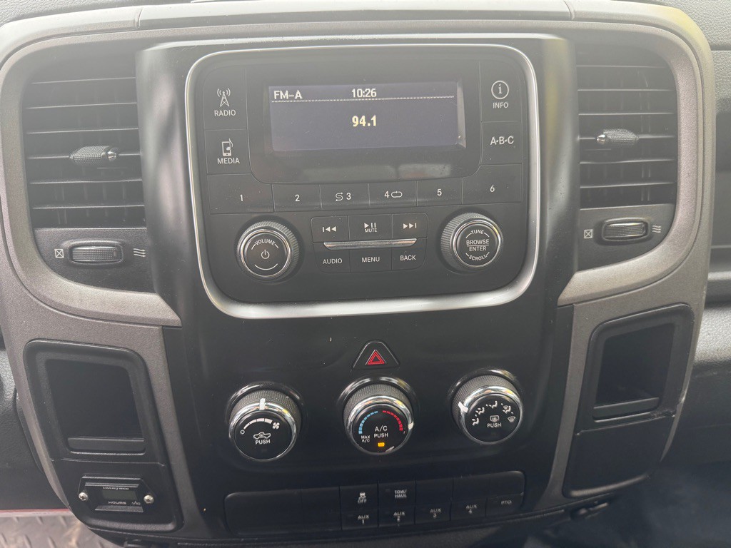 2015 RAM 4500 Image 13