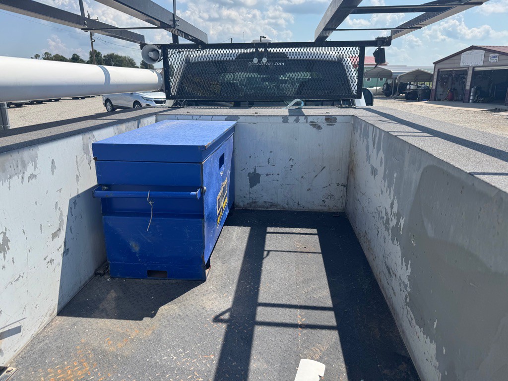 2017 Ford F-350 Image 6