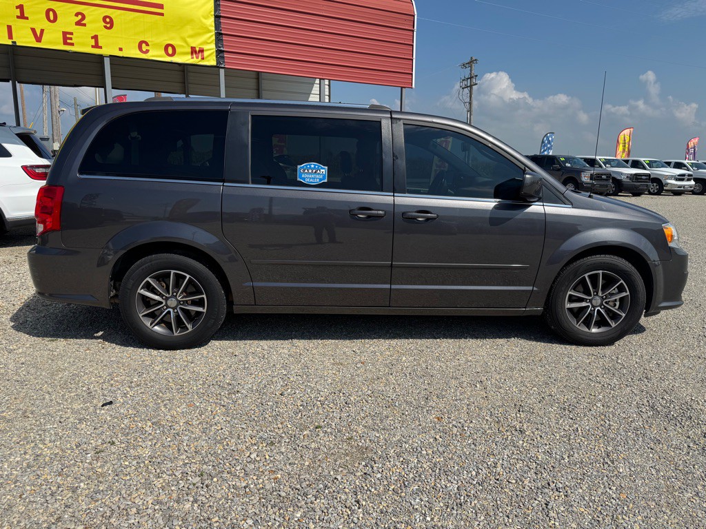 2017 Dodge Grand Caravan Image 8