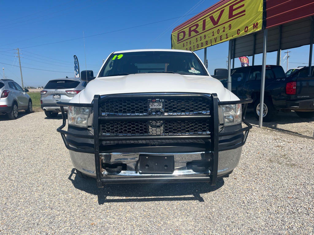 2019 RAM 1500 Image 4