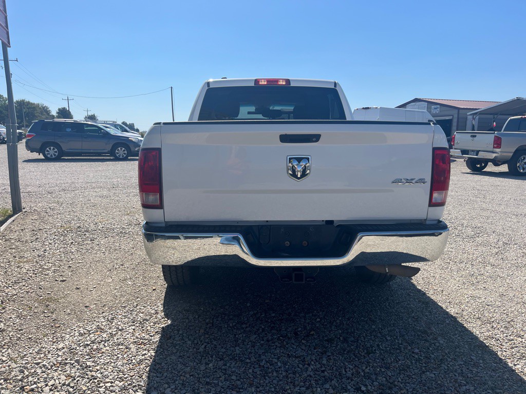 2019 RAM 1500 Image 6