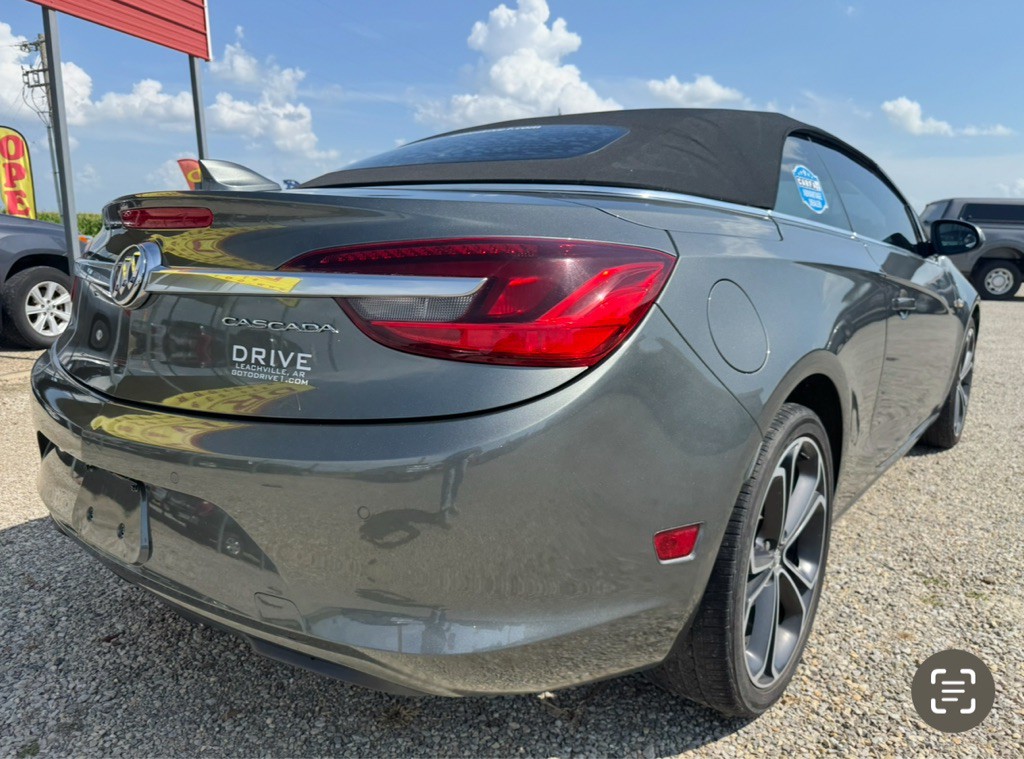 2019 Buick Cascada Image 7