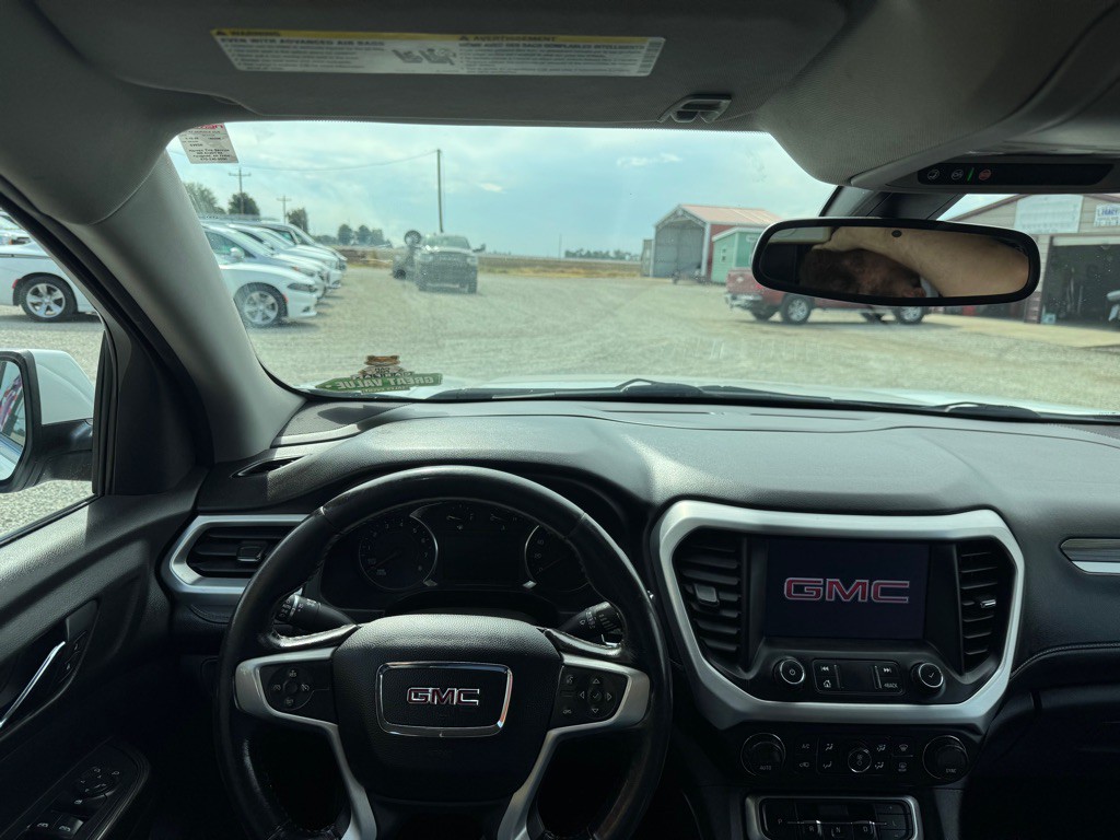 2020 GMC Acadia Image 12